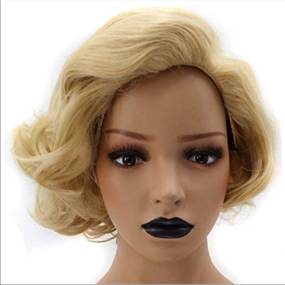 ? Marilyn? BLONDE WAVY SHORT COSPLAY WIG ?NWT